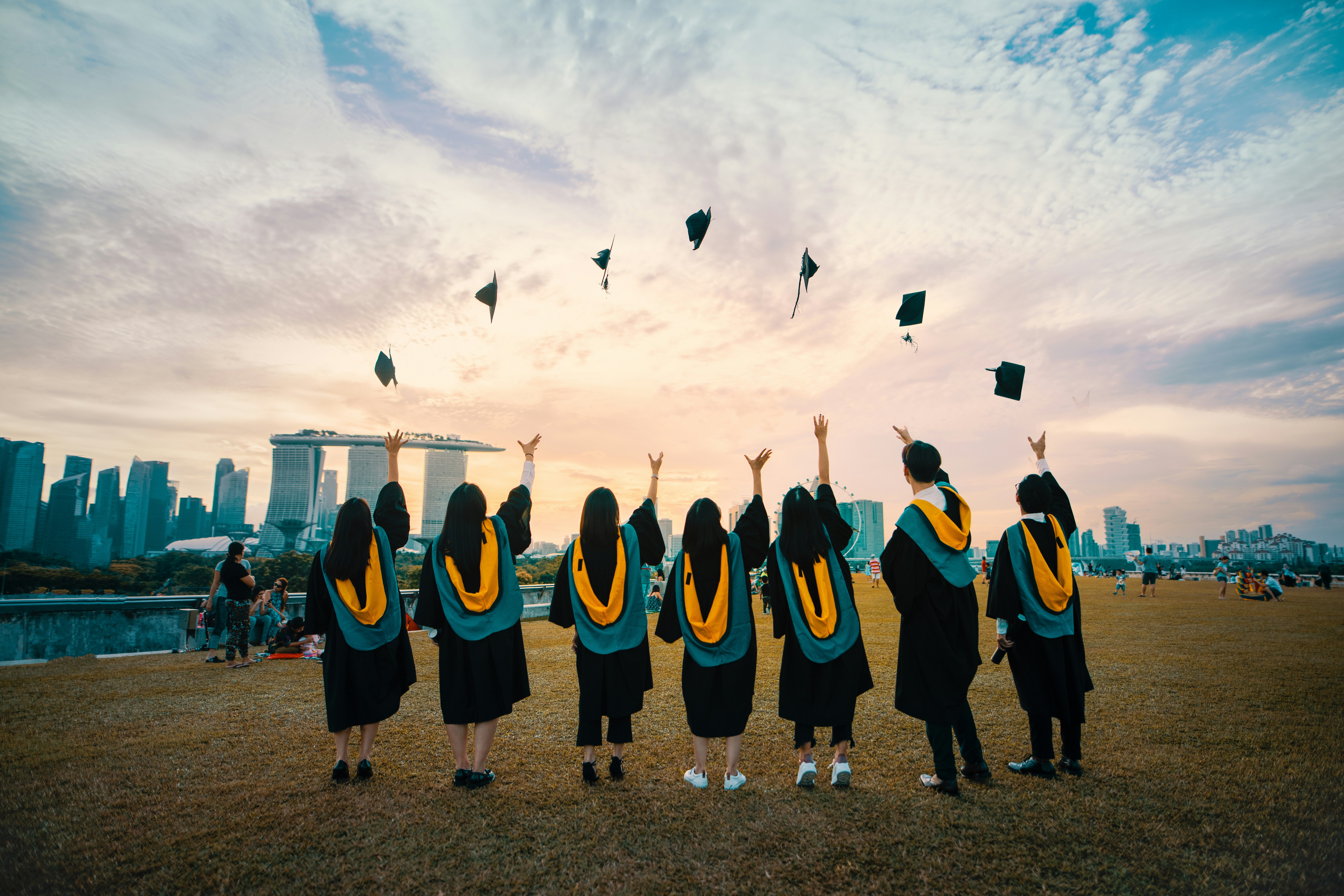 10 U.S. Universities Hosting the Most International Students